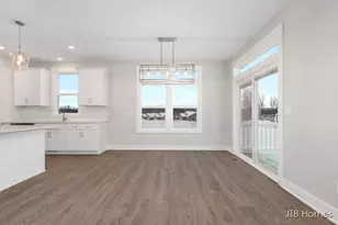 5546 Albright Ave SW, Grandville, MI 49418 - Photo 12