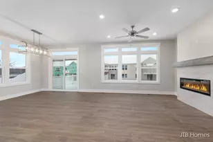 5546 Albright Ave SW, Grandville, MI 49418 - Photo 14