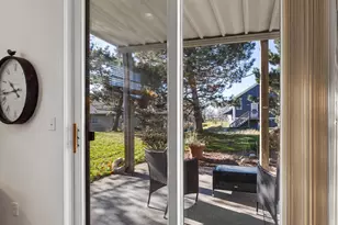 1387 W Harbour Towne Cir, Muskegon, MI 49441 - Photo 52