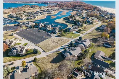 1387 W Harbour Towne Circle #231, Muskegon, MI 49441 - Photo 54