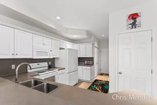 1387 W Harbour Towne Cir, Muskegon, MI 49441 - Photo 28