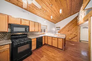 319 N Gorham, Jackson, MI 49202 - Photo 10