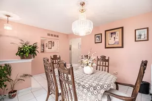 30882 Leelane St, Farmington Hills, MI 48336 - Photo 6