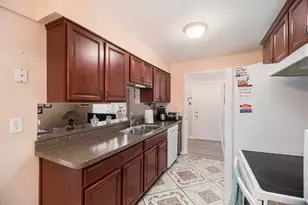 30882 Leelane St, Farmington Hills, MI 48336 - Photo 10