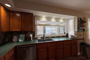 4908 Cresthill Dr NE, Grand Rapids, MI 49525 - Photo 24