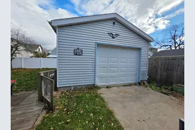 1113 S Grant Street, Bay City, MI 48708 - Photo 6