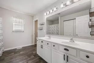 6880 High Meadow Dr, Hudsonville, MI 49426 - Photo 12