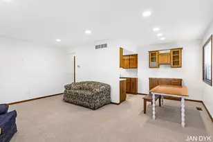 674 Waterview Ct, Grandville, MI 49418 - Photo 8
