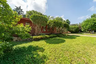 827 Westwood Ave, Ann Arbor, MI 48103 - Photo 4