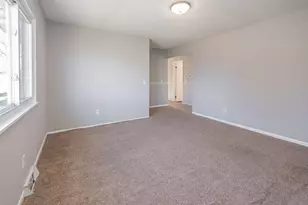5918 Cheshire St, Portage, MI 49002 - Photo 4