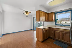 35520 Margurite Ln, Paw Paw, MI 49079 - Photo 10