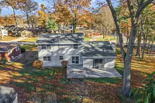 1015 Lancelot Dr, Muskegon, MI 49445 - Photo 28