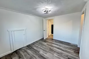 4364 Ave F, Newport, MI 48166 - Photo 18