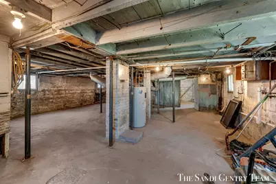 317 Elliott Avenue, Grand Haven, MI 49417 - Photo 36