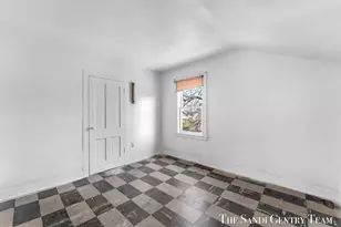 317 Elliott Ave, Grand Haven, MI 49417 - Photo 32