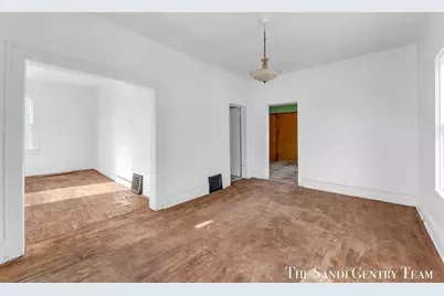 317 Elliott Avenue, Grand Haven, MI 49417 - Photo 12