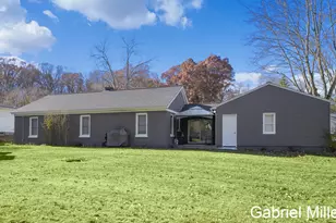 2444 Irene Ave SE, Grand Rapids, MI 49546 - Photo 6