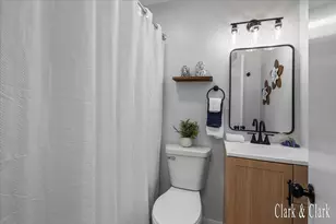 154 Homecrest Rd, Battle Creek, MI 49037 - Photo 10