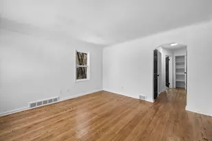 18525 Westmoreland Rd, Detroit, MI 48219 - Photo 4