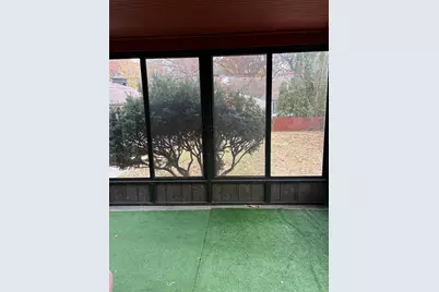 14550 Glastonbury Avenue, Detroit, MI 48223 - Photo 10