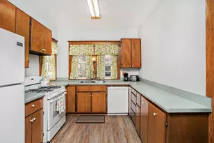 72 Latta St, Battle Creek, MI 49017 - Photo 6