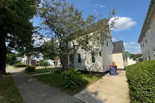 1450 Hamilton Ave NW, Grand Rapids, MI 49504 - Photo 2