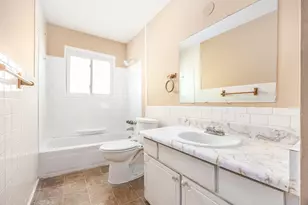 33505 Meldrum St, Chesterfield, MI 48047 - Photo 6