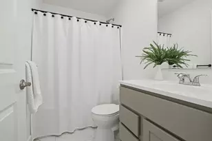 7642 Cinnamon Woods Trail, Kalamazoo, MI 49004 - Photo 18