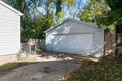 5609 Roanoke Street, Portage, MI 49024 - Photo 22