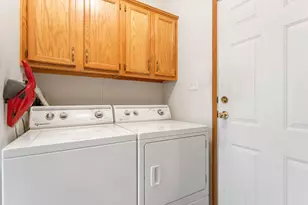608 Kentucky Ave, South Haven, MI 49090 - Photo 58