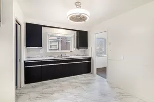 19795 Greydale Ave, Detroit, MI 48219 - Photo 8