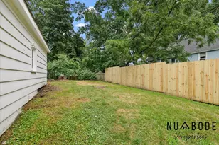 548 Eastern Ave NE, Grand Rapids, MI 49503 - Photo 8