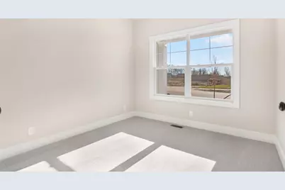 11905 Smithfield Drive, Holland, MI 49424 - Photo 10