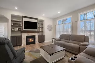 4219 Unity Dr, Hudsonville, MI 49426 - Photo 4