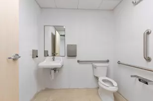1010 Cesar E. Chavez Ave SW, Grand Rapids, MI 49503 - Photo 20