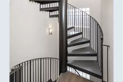 462 W Stadium Boulevard, Ann Arbor, MI 48103 - Photo 52