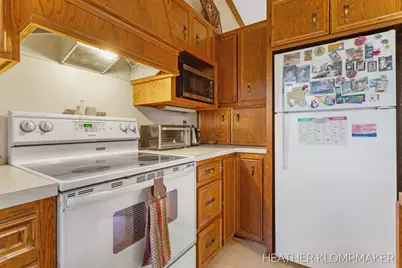 1882 Dillingham Drive, Allegan, MI 49010 - Photo 8