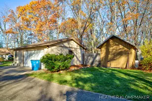 1882 Dillingham Dr, Allegan, MI 49010 - Photo 16