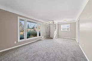 19720 Woodside St, Harper Woods, MI 48225 - Photo 4