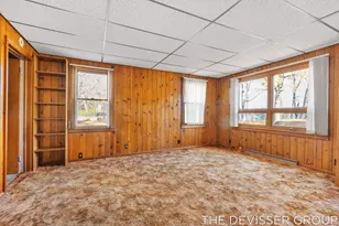 922 Maas Ln, Pullman, MI 49450 - Photo 8