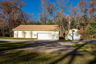 423 Fernwood Ln, Muskegon, MI 49442 - Photo 42