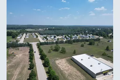 20803 Grandville Road #213, Big Rapids, MI 49307 - Photo 4