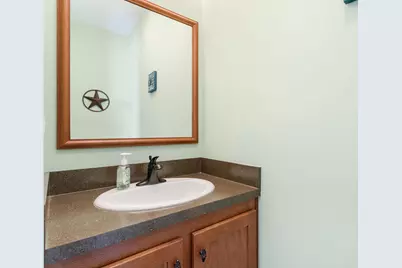 317 Monroe Street, South Haven, MI 49090 - Photo 24