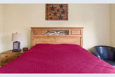 317 Monroe Street, South Haven, MI 49090 - Photo 28