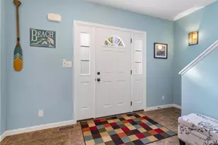 317 Monroe St, South Haven, MI 49090 - Photo 8