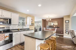 8641 Suntree Dr, Zeeland, MI 49464 - Photo 14