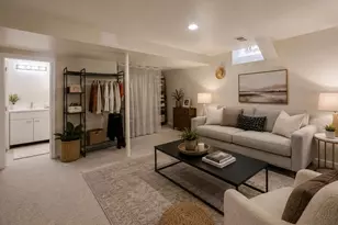 7288 Danbrooke Ct, West Bloomfield, MI 48322 - Photo 24