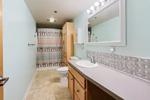 40 Monroe Center St NW, Grand Rapids, MI 49503 - Photo 10