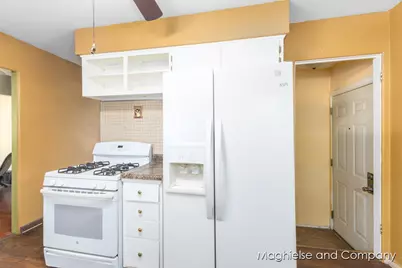 300 Eola Street SE, Grand Rapids, MI 49507 - Photo 8