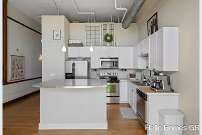 600 Broadway Avenue NW #317, Grand Rapids, MI 49504 - Photo 4